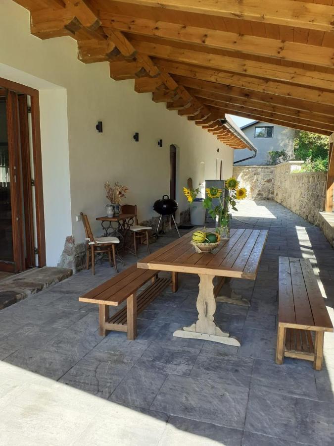 The Retreat Vila Zdarky Exterior foto